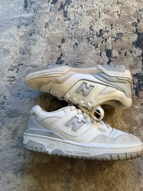 New Balance Kids White and Light Gray Low-Top Sneakers size 5